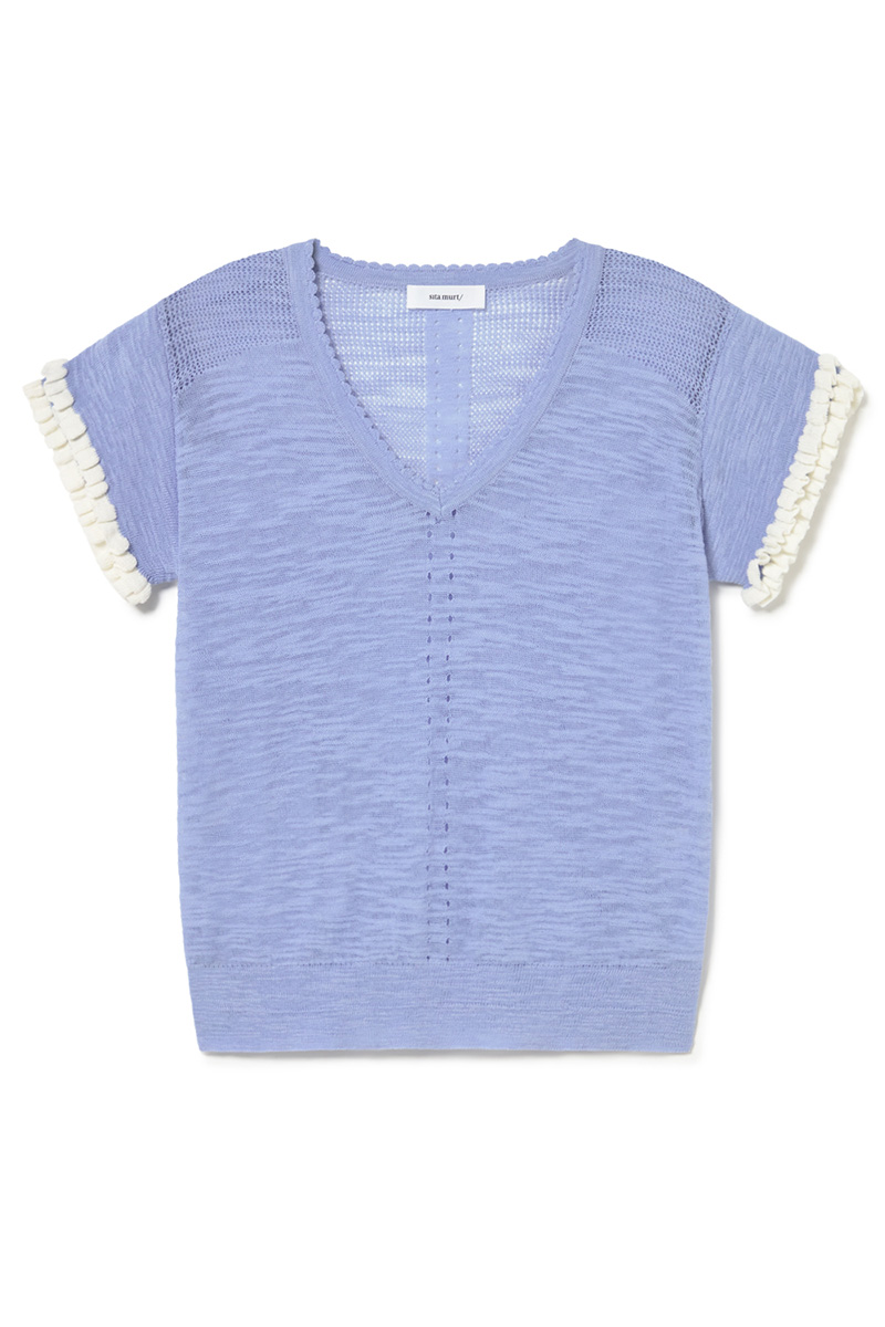 V-neck flared sweater 2