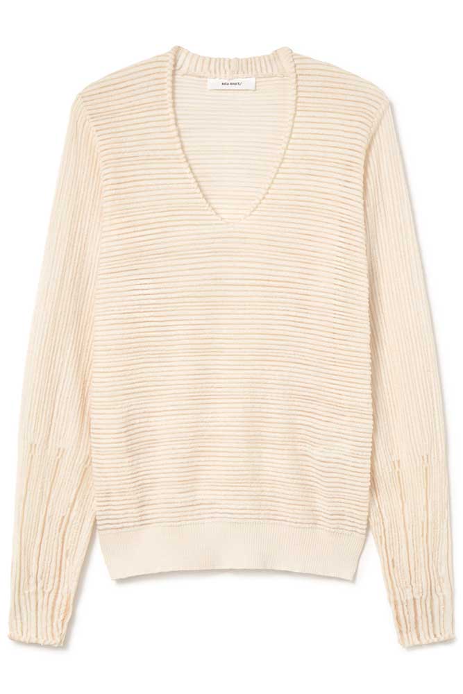 V-neck sweater | ICONIC PIECES