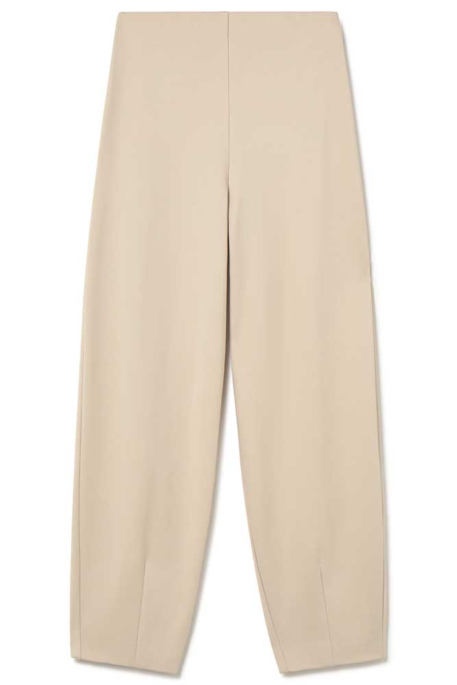 Barrel-leg trousers