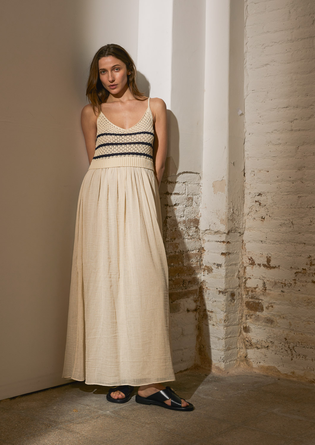 Vestido combinado de punto y tejido 2