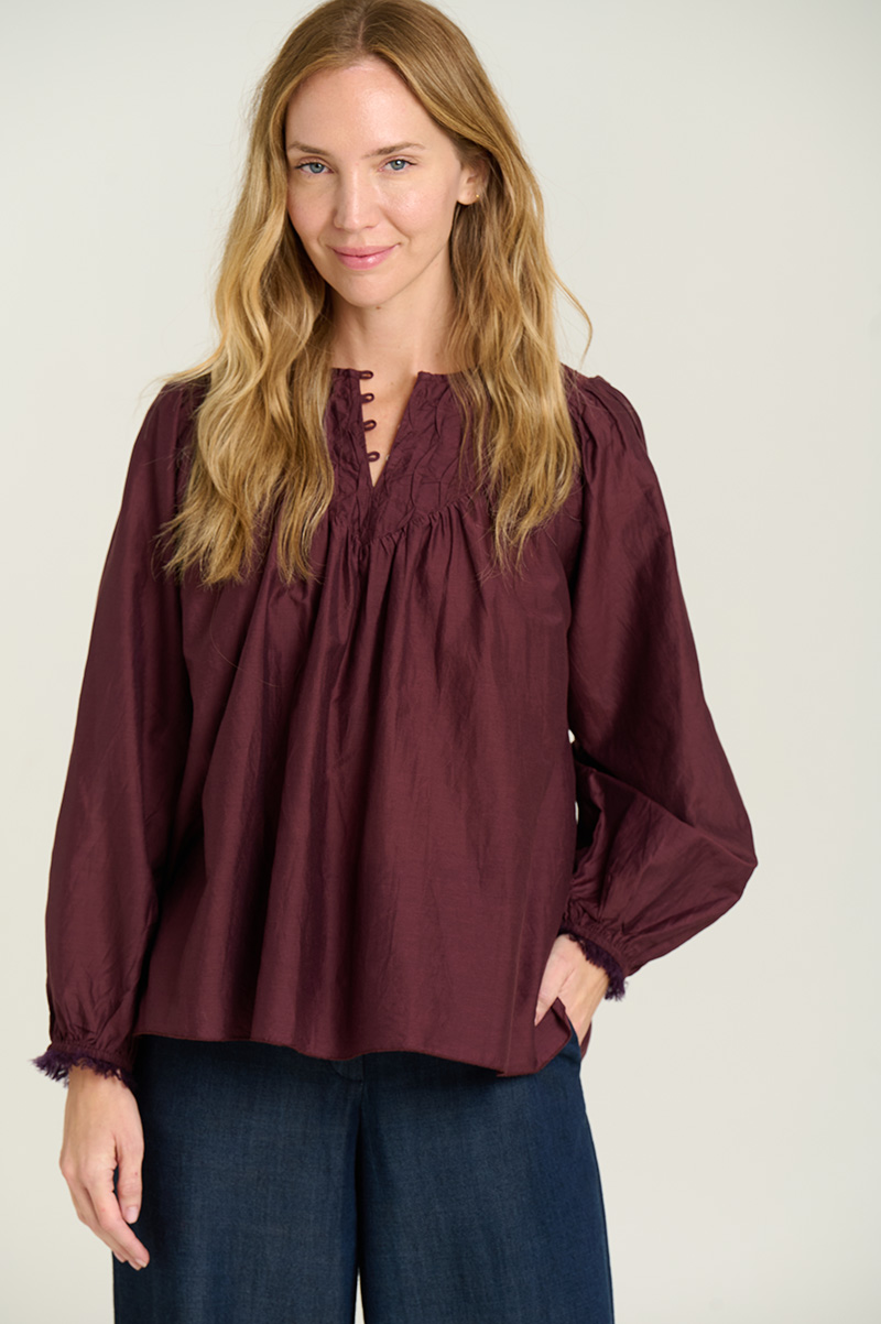 Blouse with pleated detail 2