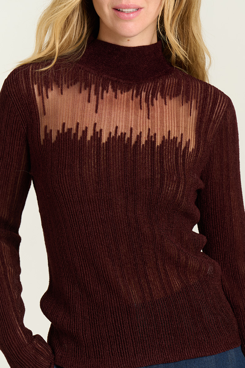 Intarsia sweater with perkins collar 1