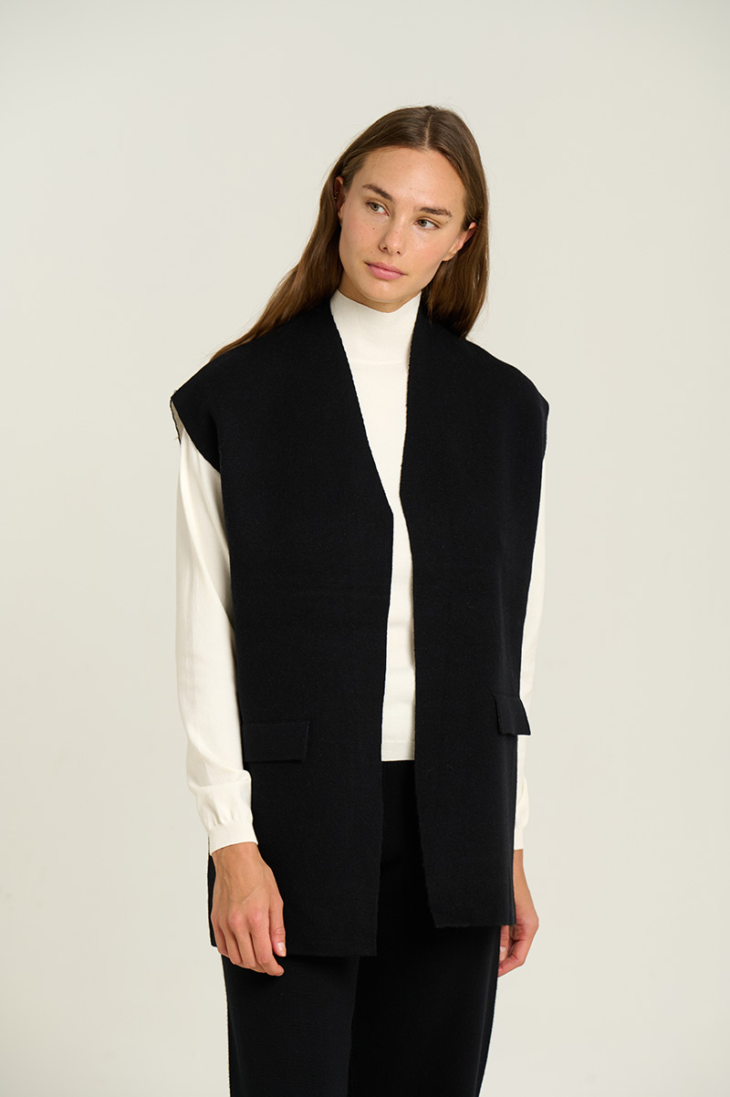 Straight knit vest 3