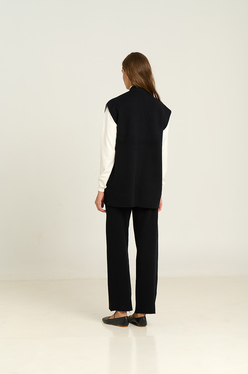 Straight knit vest 4