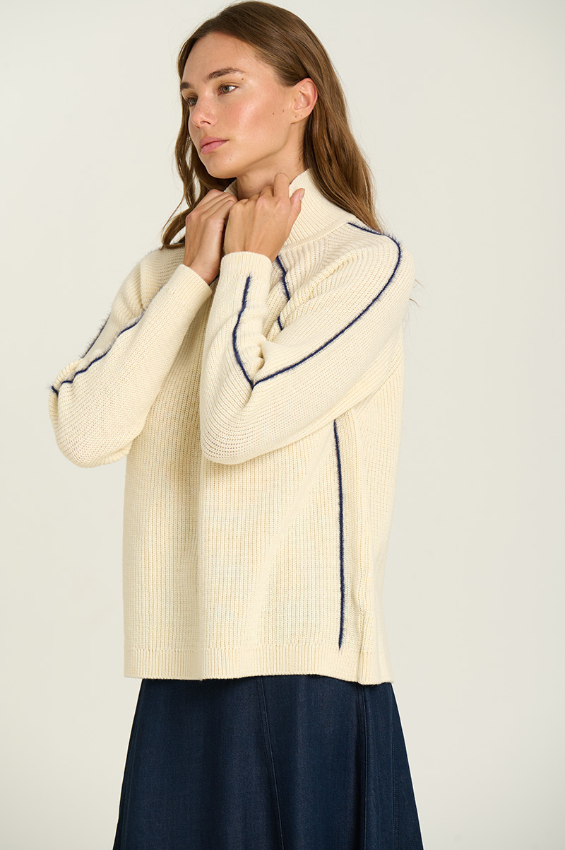 Oversized turtleneck sweater 3