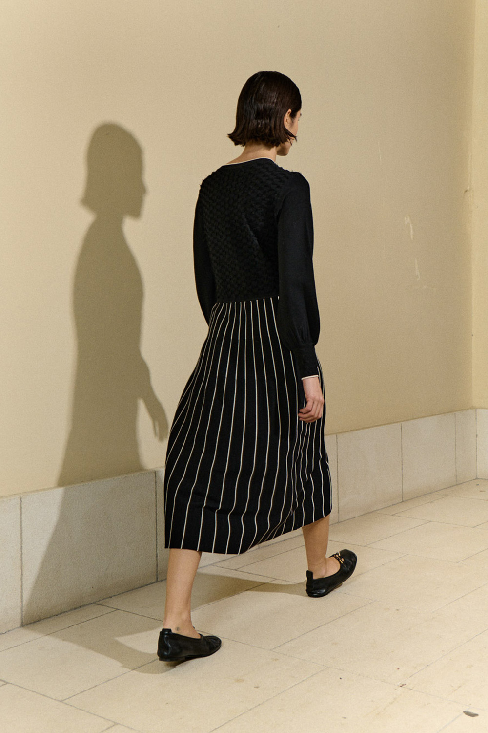 Vestit midi faldilla radial 1