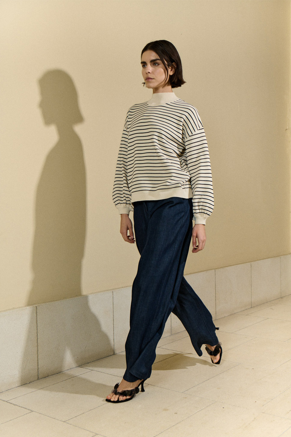 LOOK.020