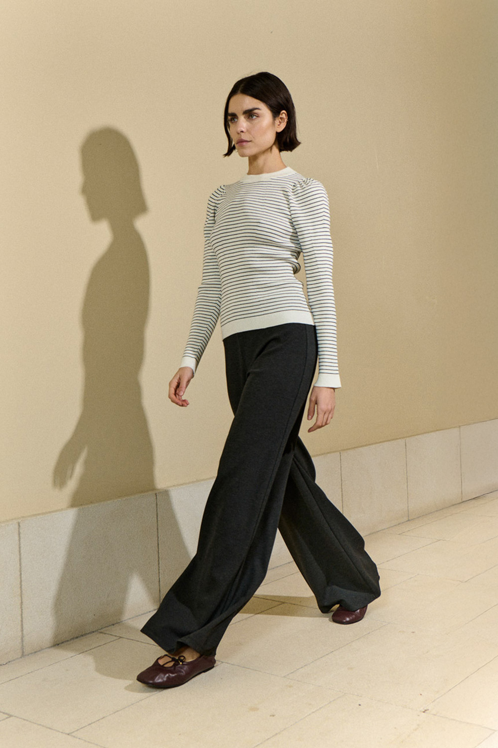 LOOK.017