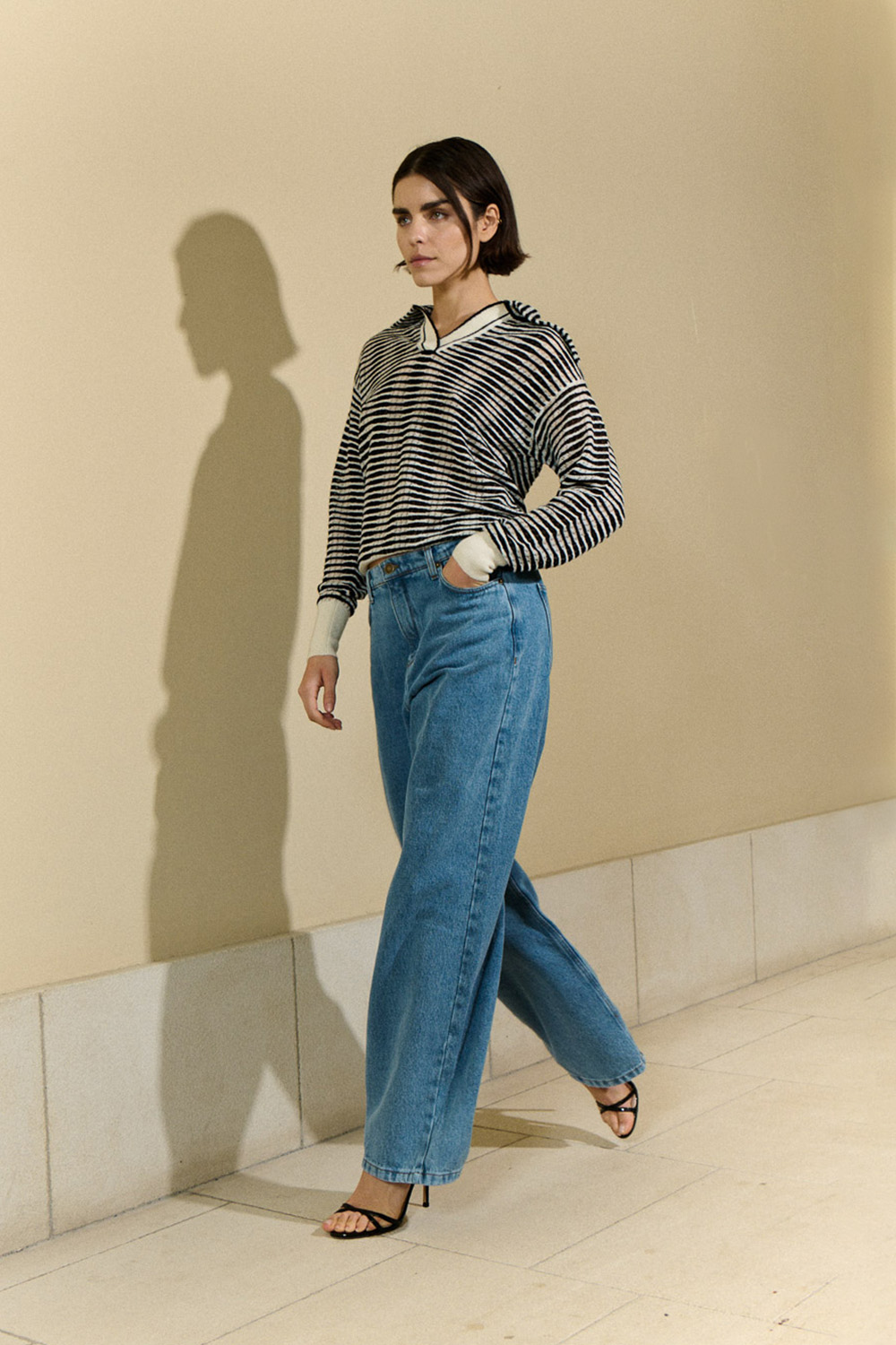 LOOK.018