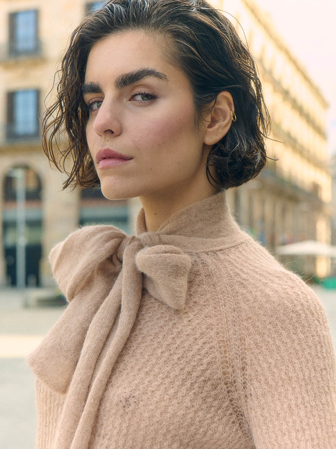 Sweater with bow