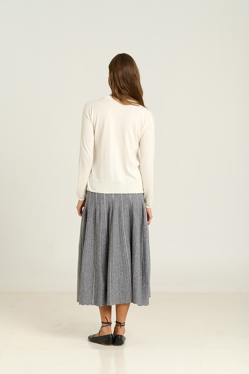 Round-neck sweater 4