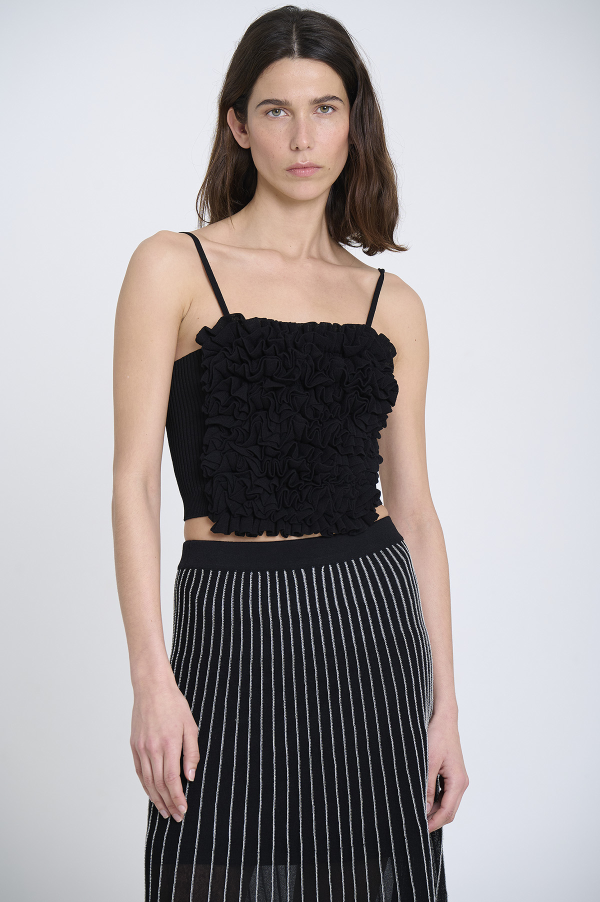 Top de punto con volantes 1