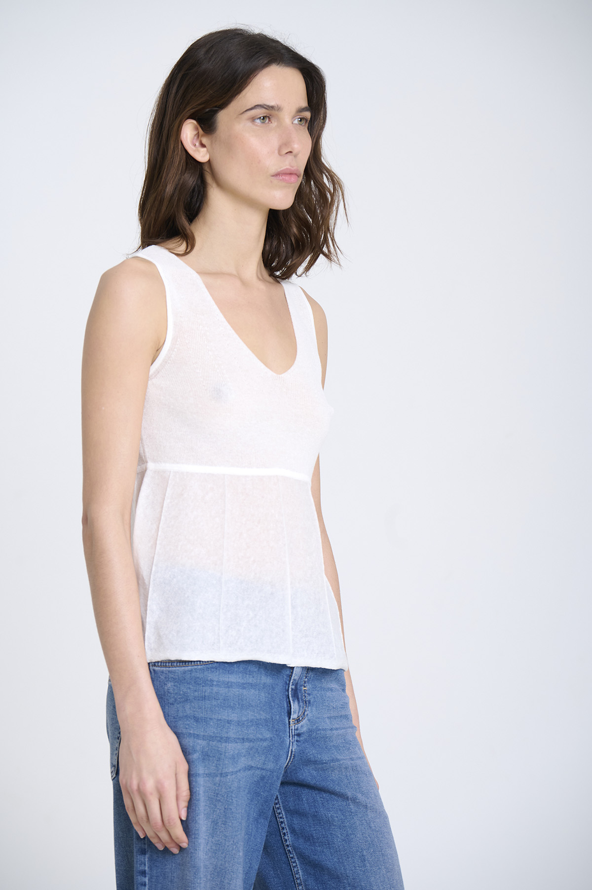 Top de tirantes evasé 4