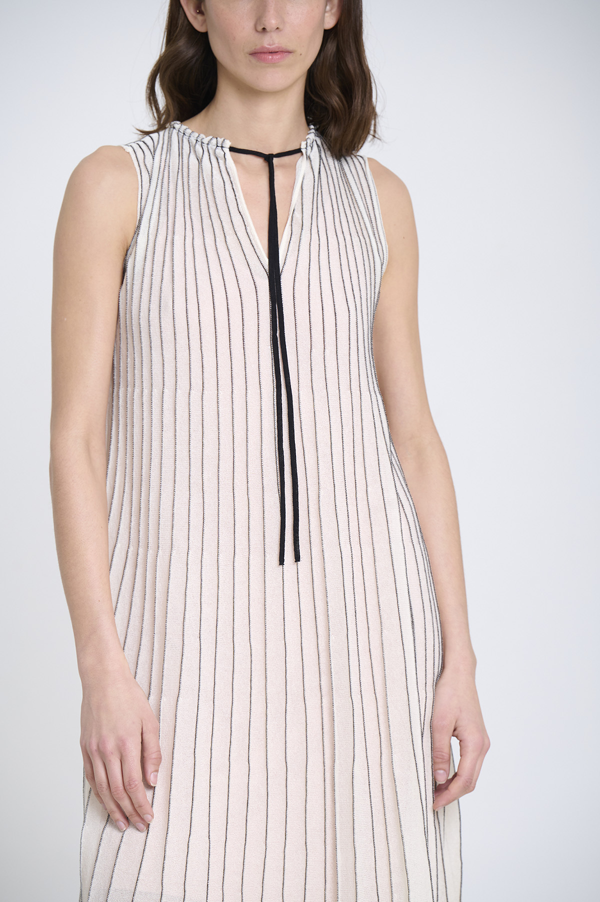 Vestido radial | ICONIC PIECES 3