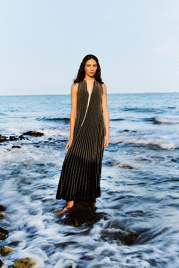 Radial dress | ICONIC PIECES