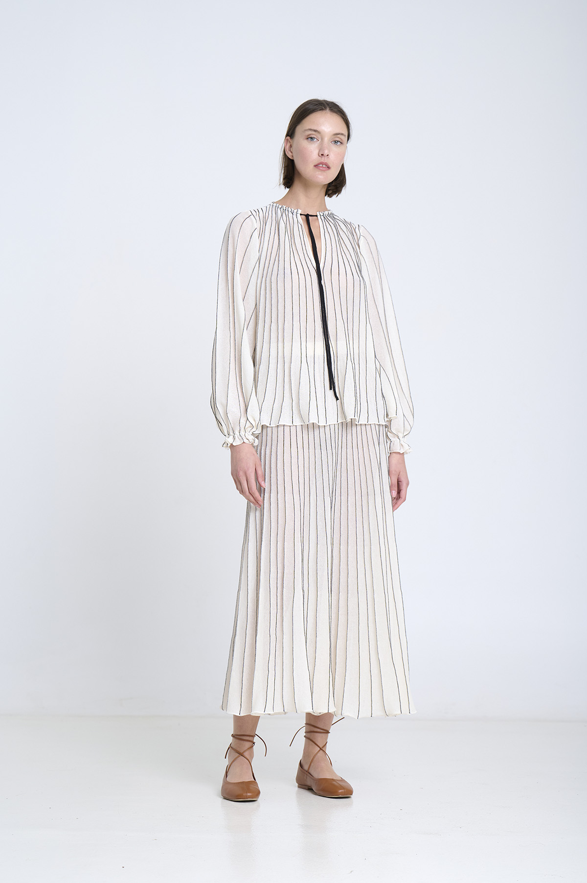 Midi radial skirt | ICONIC PIECES 6