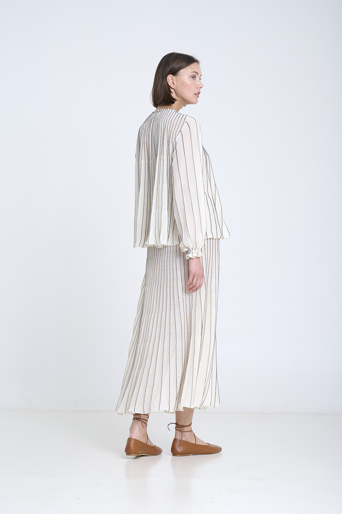 Midi radial skirt | ICONIC PIECES 8