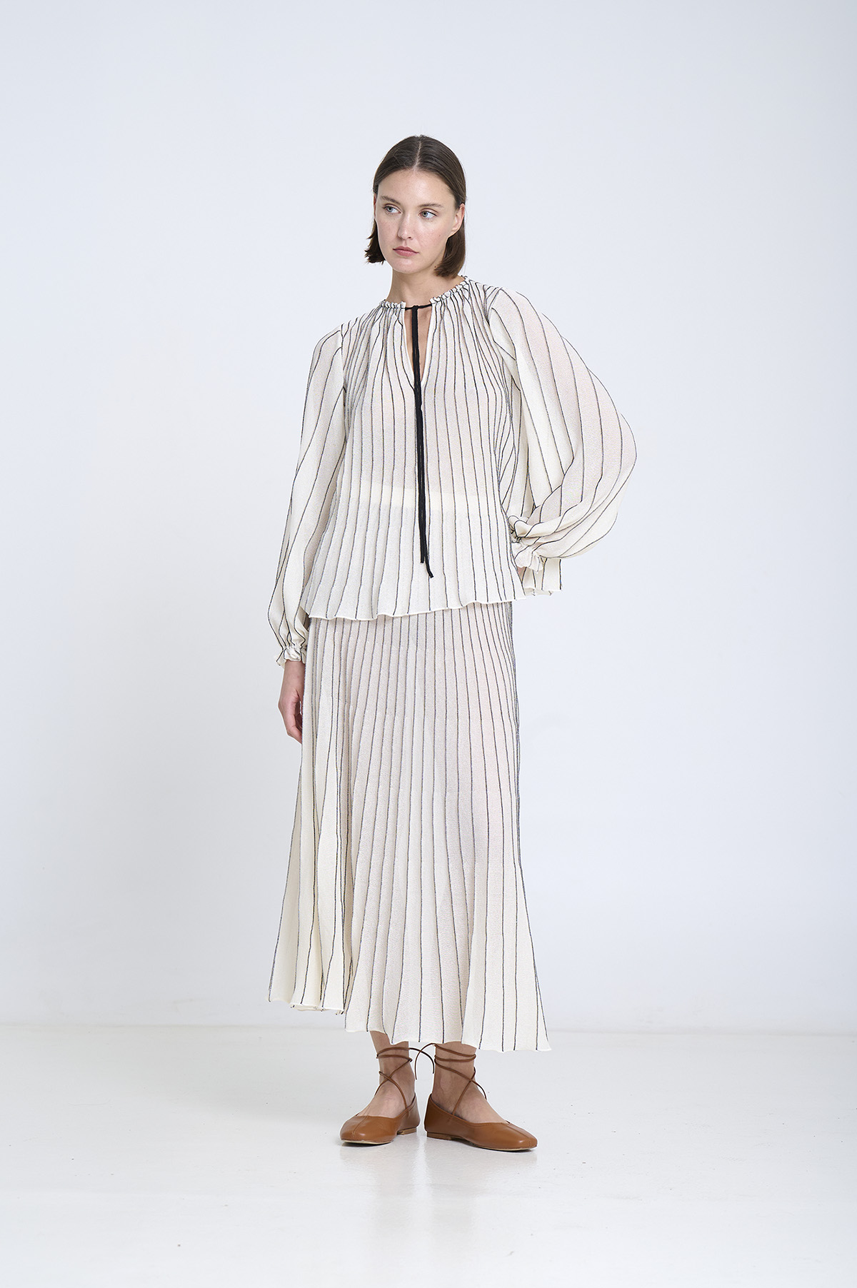 Radial knitted blouse | ICONIC PIECES 8