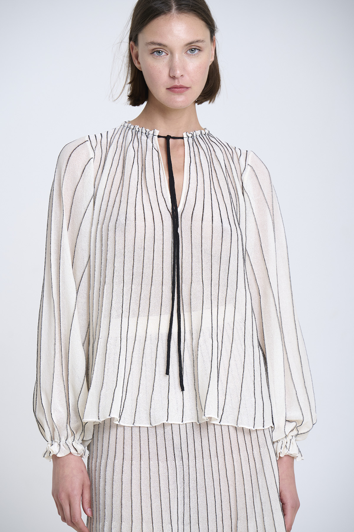 Radial knitted blouse | ICONIC PIECES 9