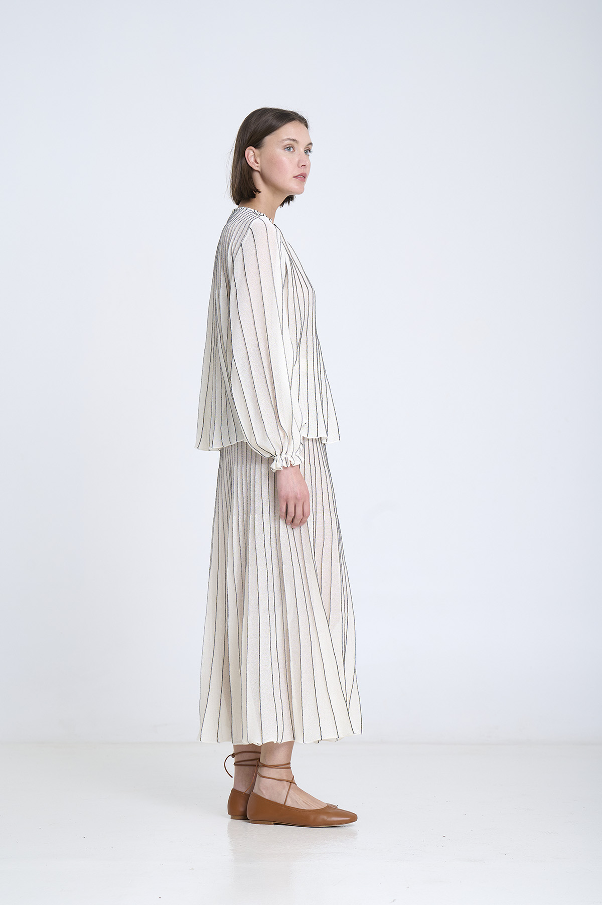 Radial knitted blouse | ICONIC PIECES 10