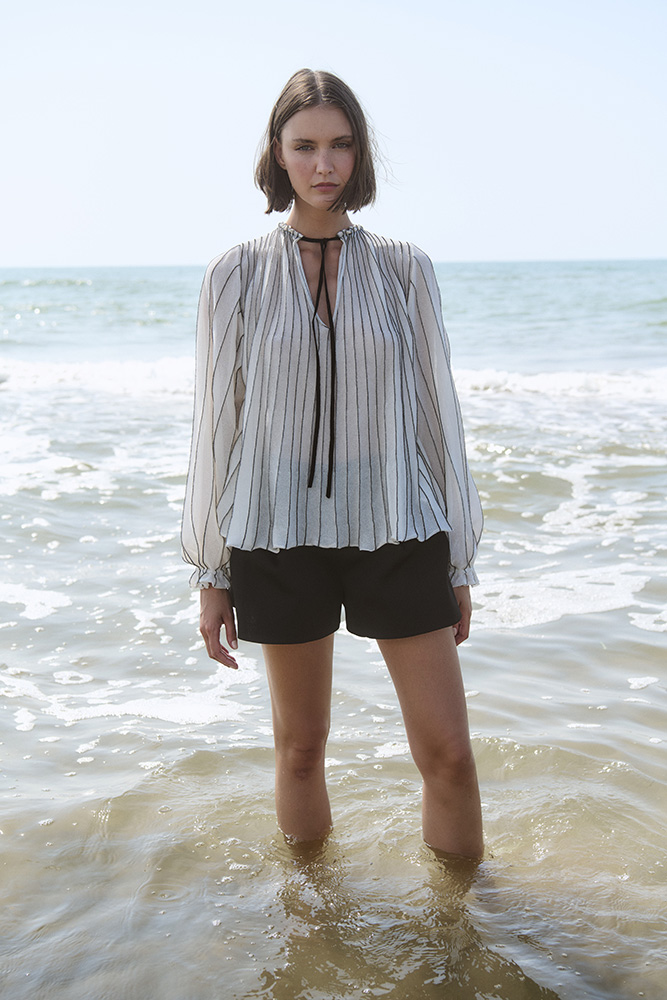 Radial knitted blouse | ICONIC PIECES 4