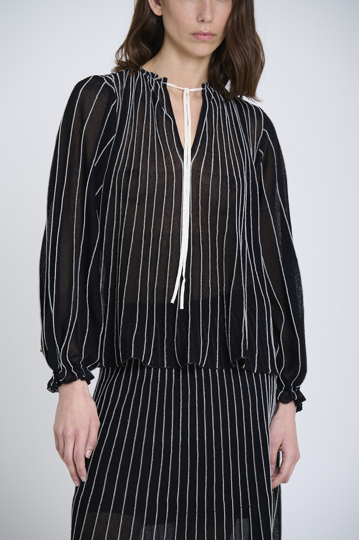 Radial knitted blouse | ICONIC PIECES 3