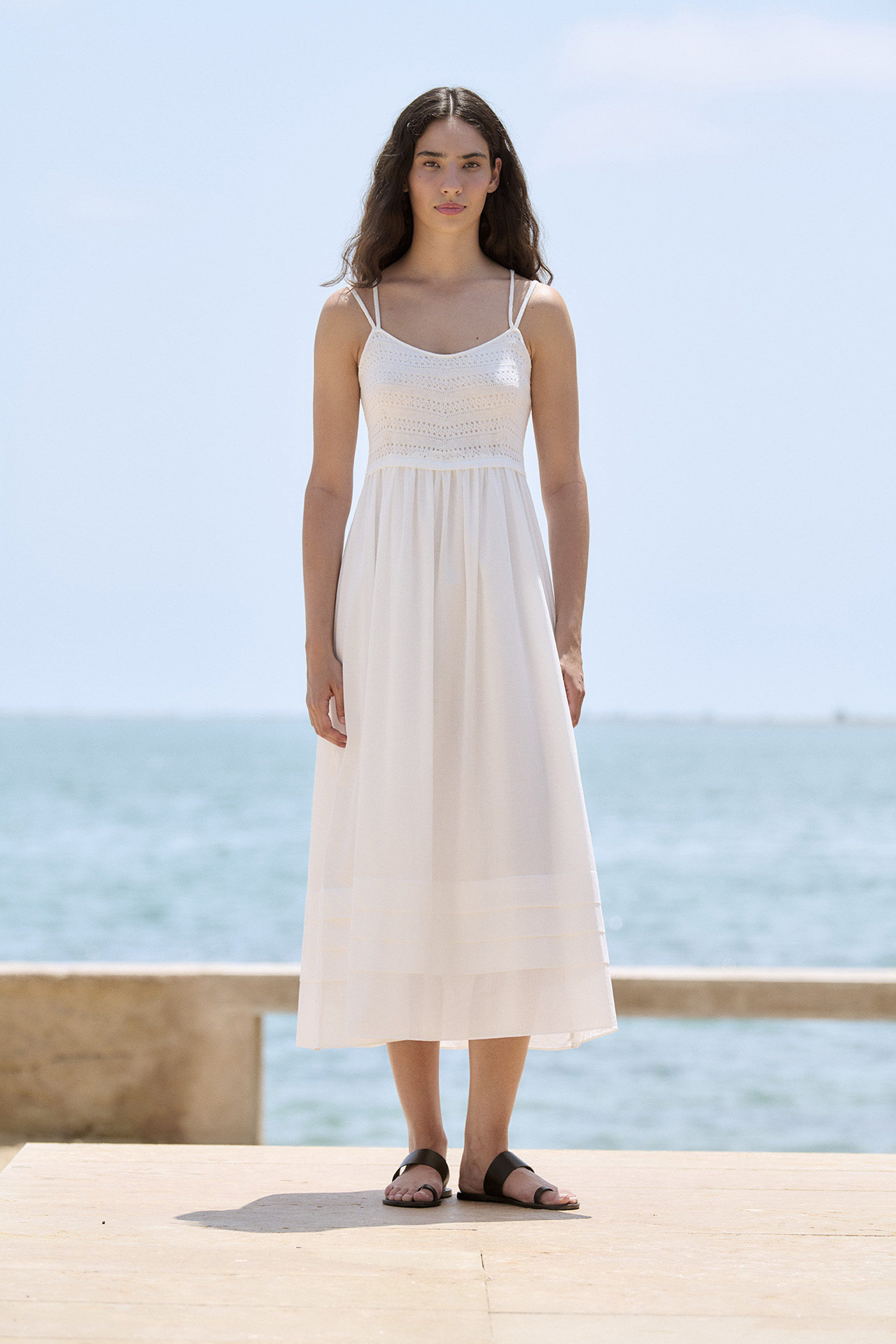 Vestido romántico combinado | ICONIC PIECES