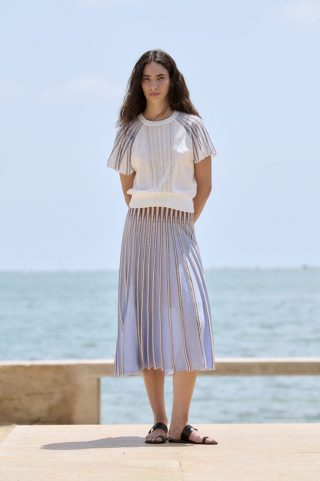 Striped radial knit skirt | ICONIC PIECES