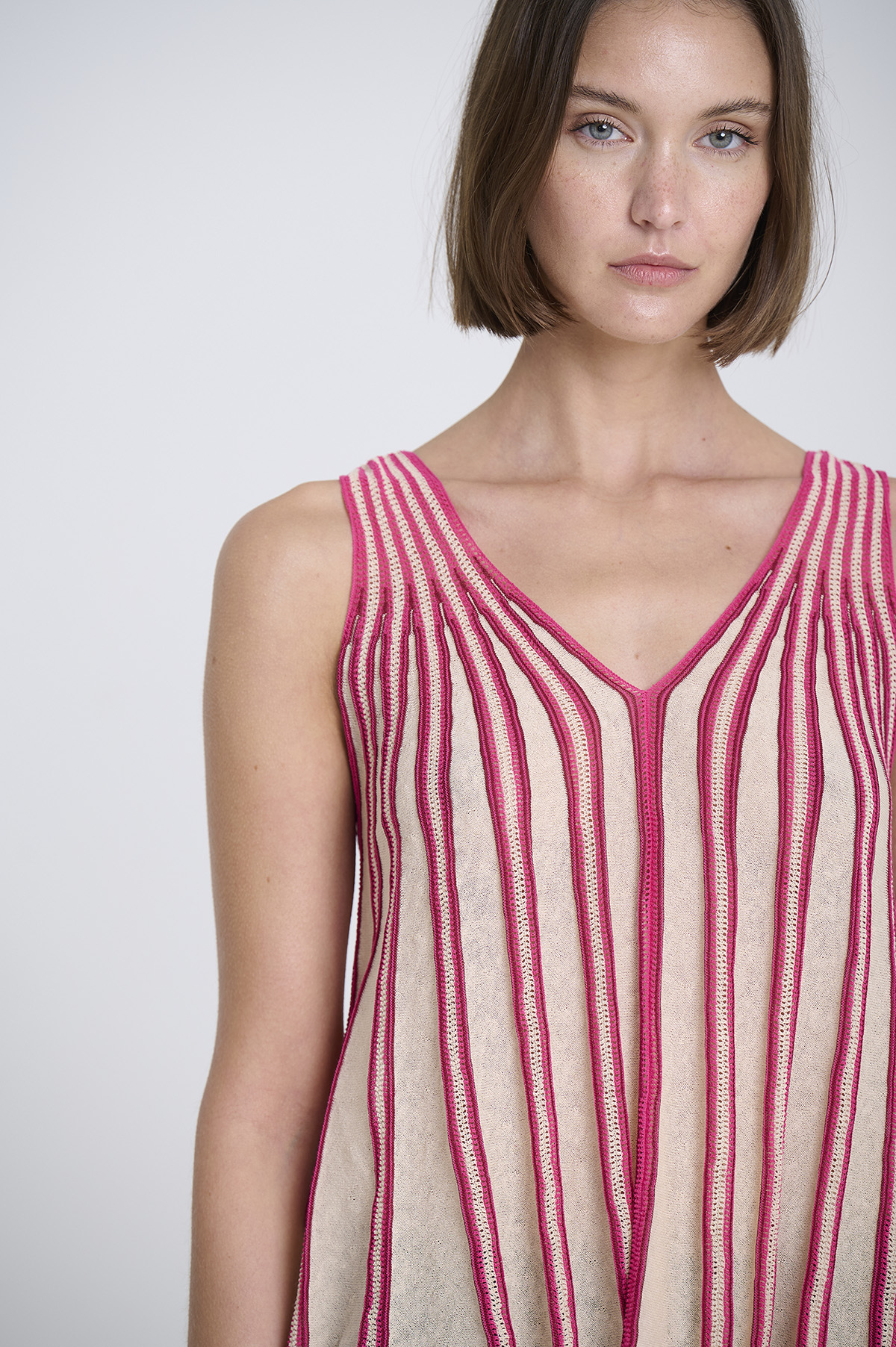 Top de punto radial | ICONIC PIECES 1