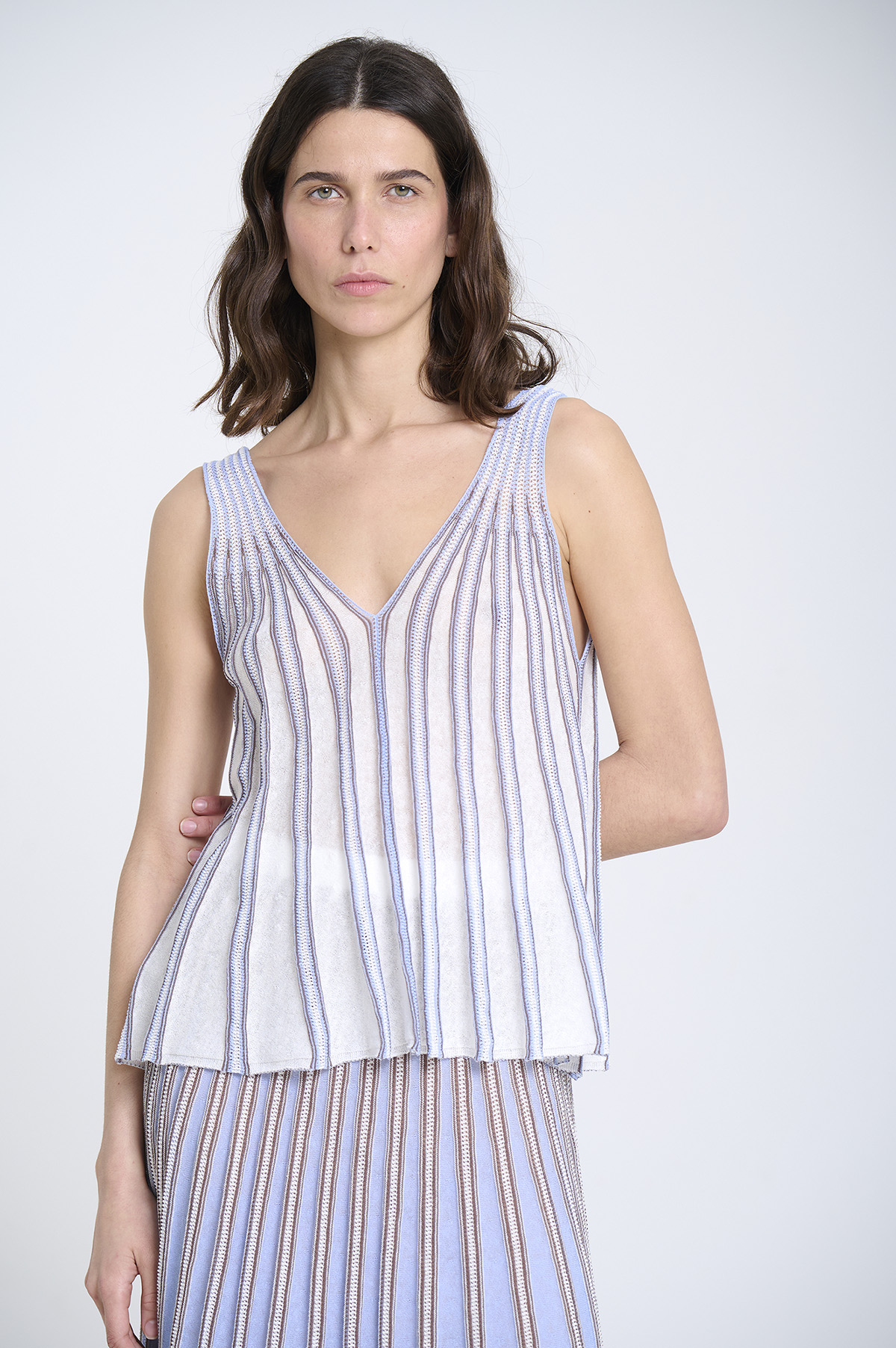 Top de punto radial | ICONIC PIECES 4