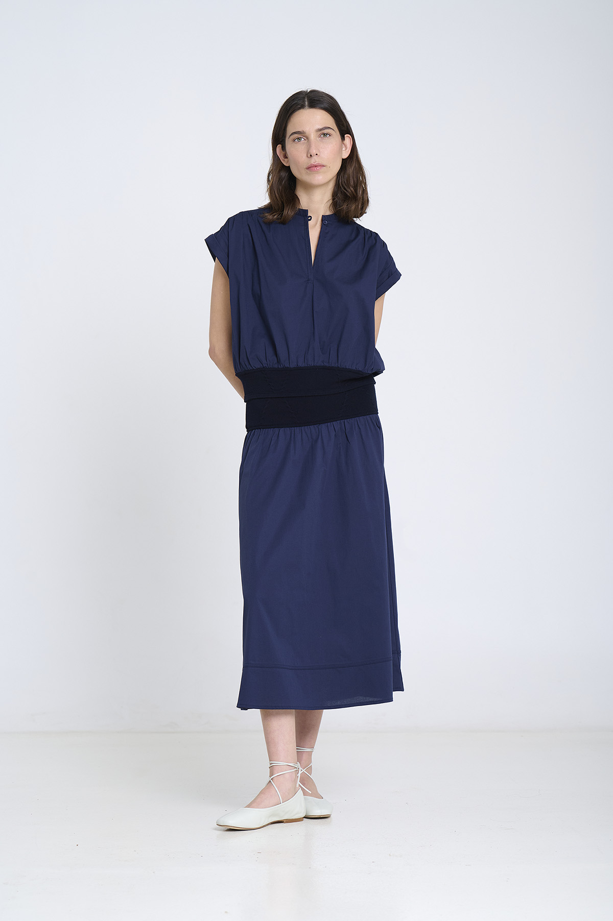 Mixed poplin and knit blouse | ICONIC PIECES