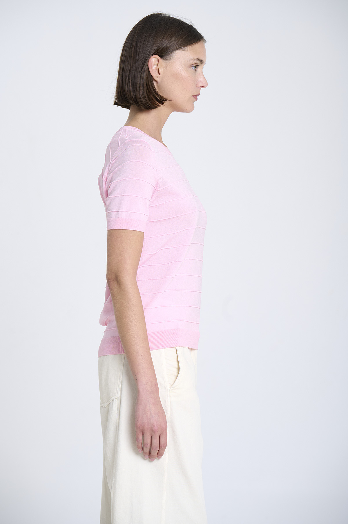 Back-Opening Sweater 1