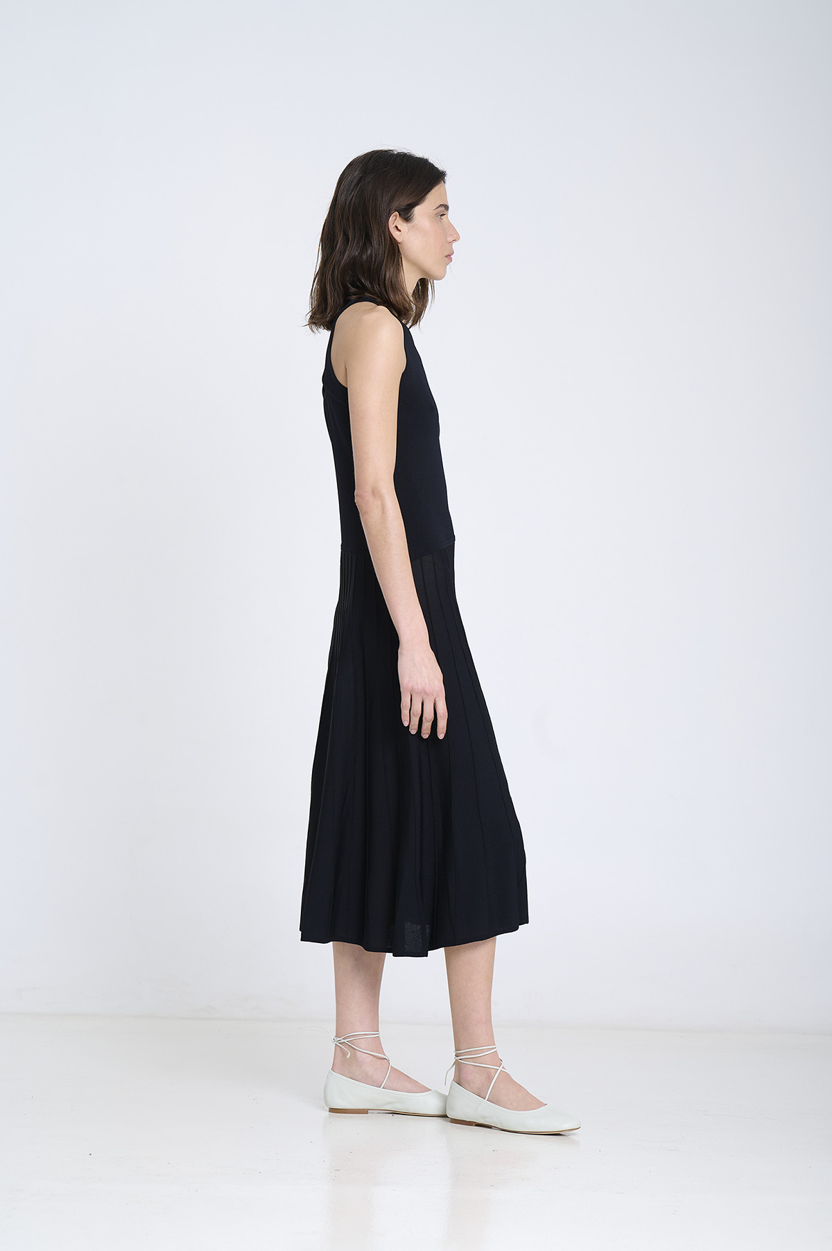 Dress with Asymmetrical Waist 1