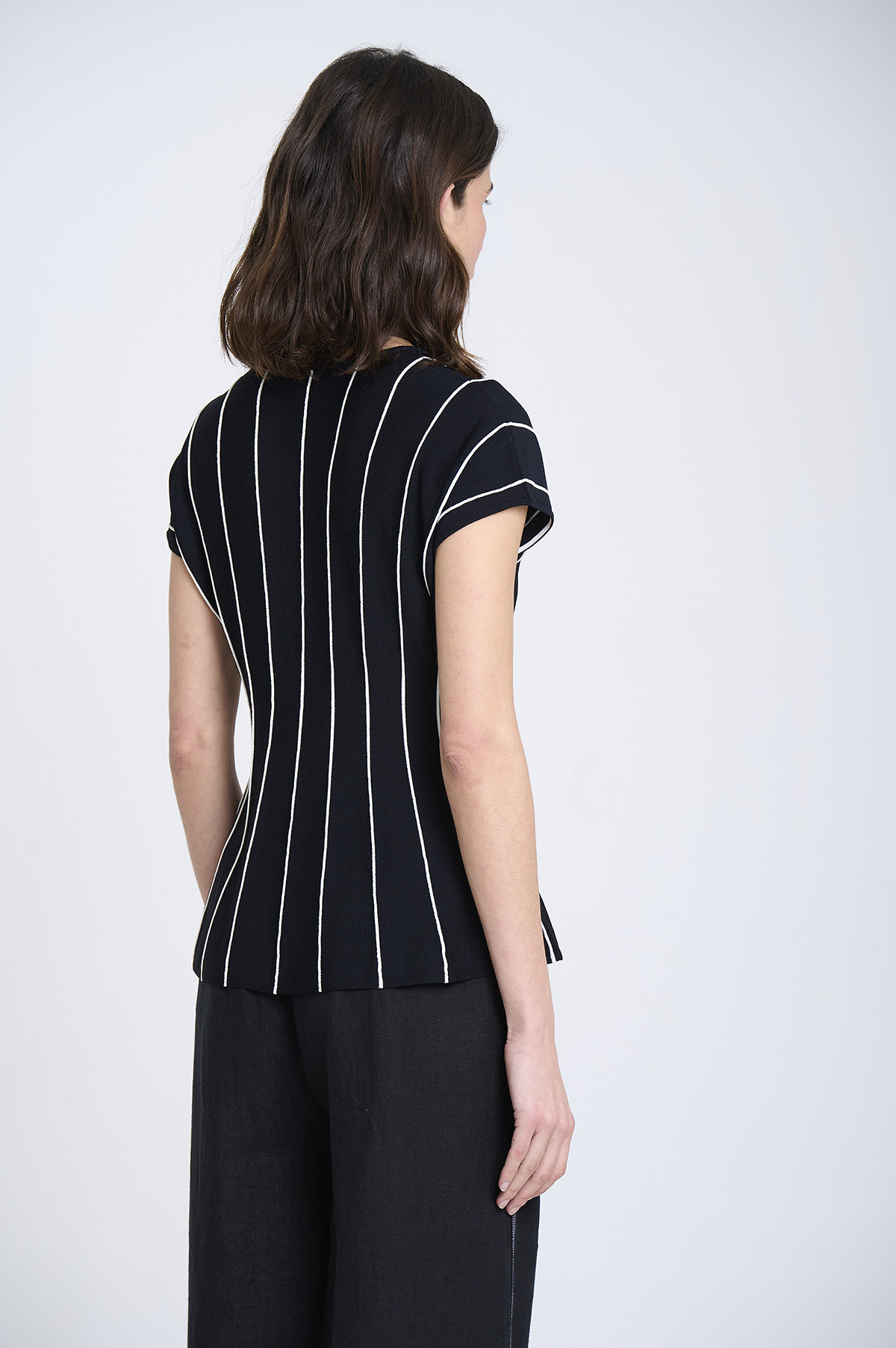 Vertical striped peplum top | ICONIC PIECES 3