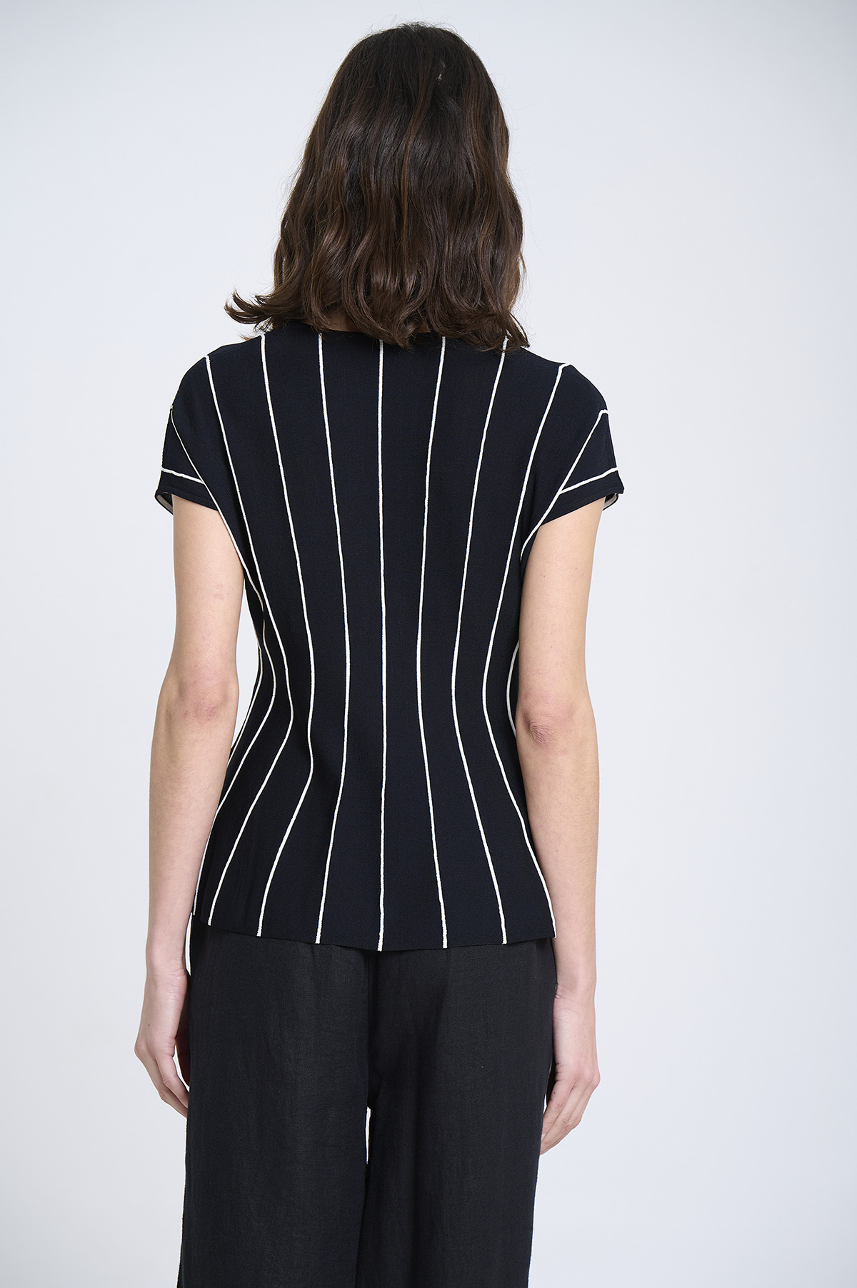 Vertical striped peplum top | ICONIC PIECES 4