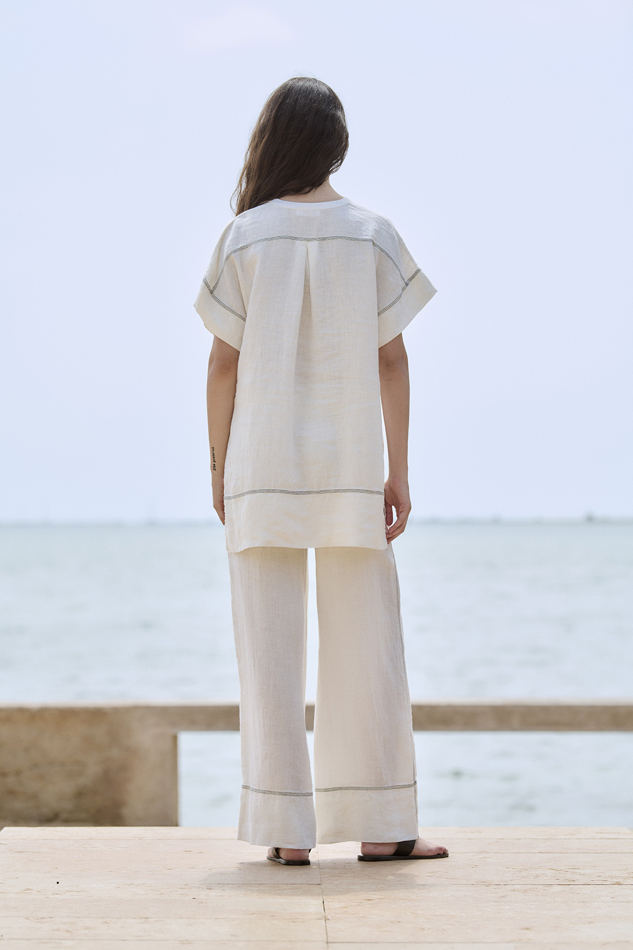 Túnica de lino de manga corta 1