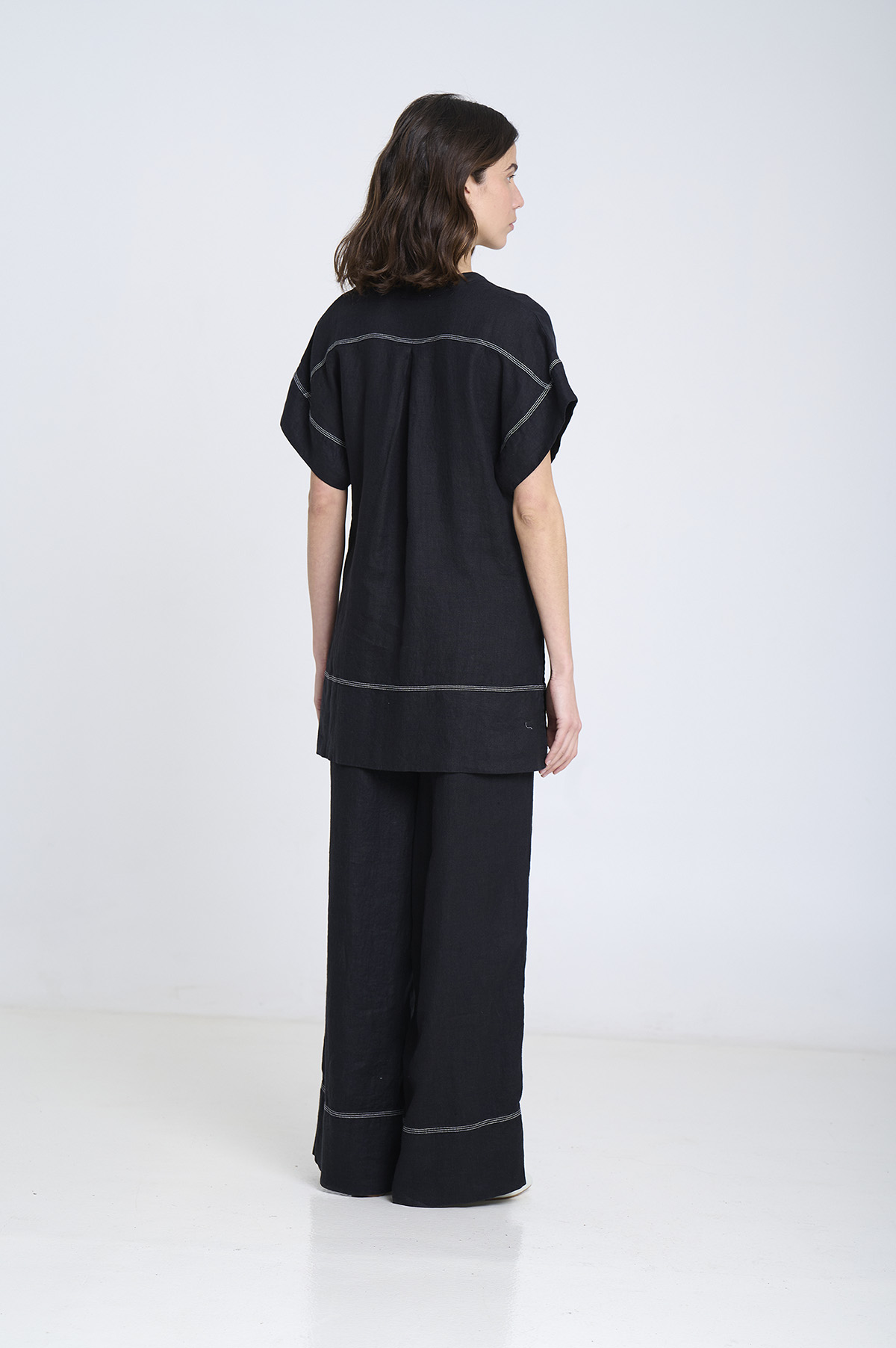 Short-Sleeve Linen Tunic 4