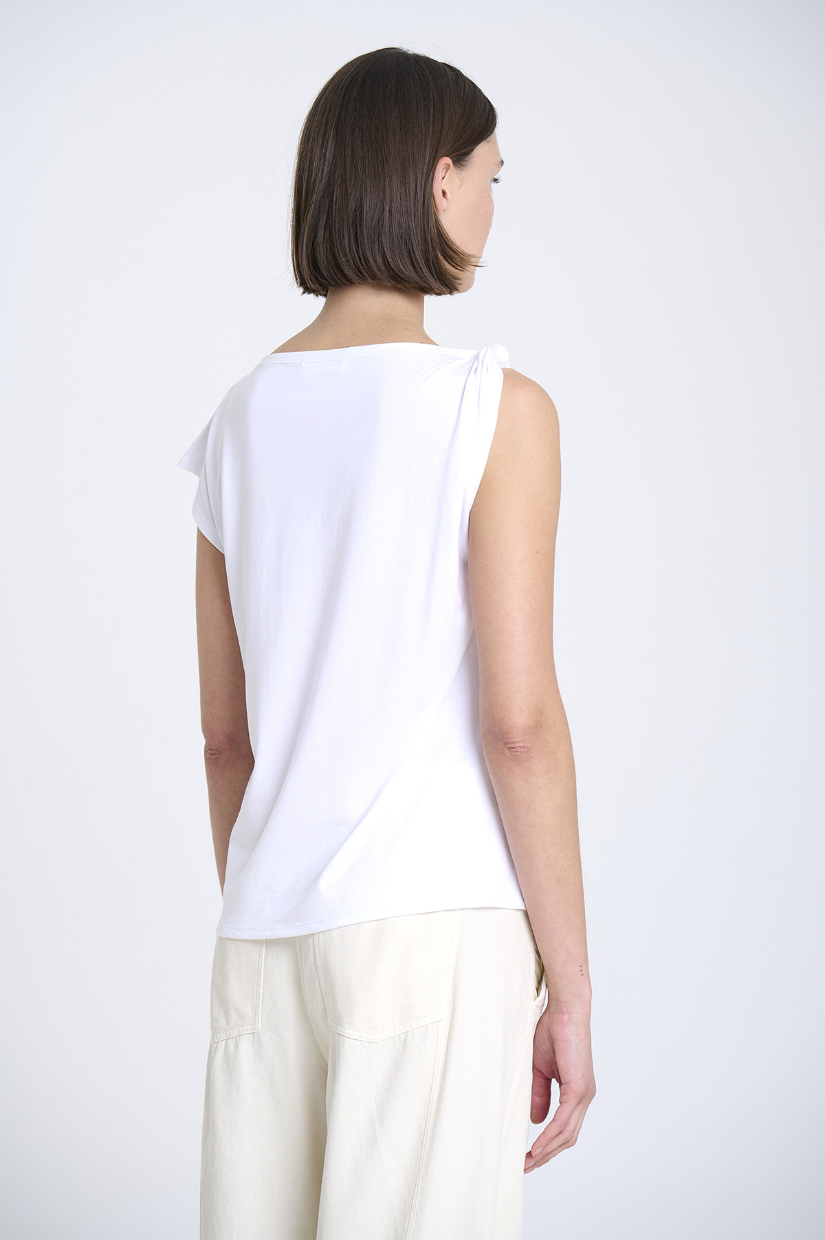 Asymmetrical T-shirt 3