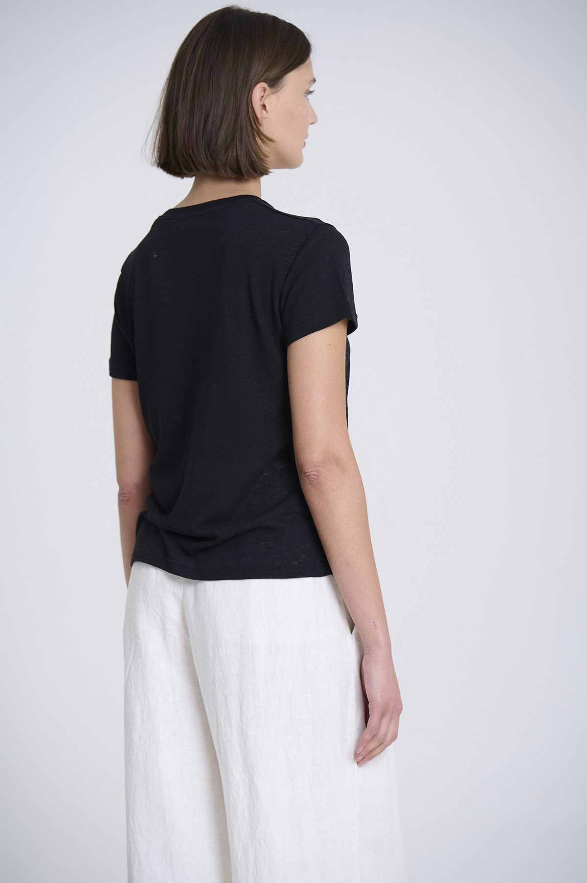 V-Neck Short Sleeve T-Shirt 3