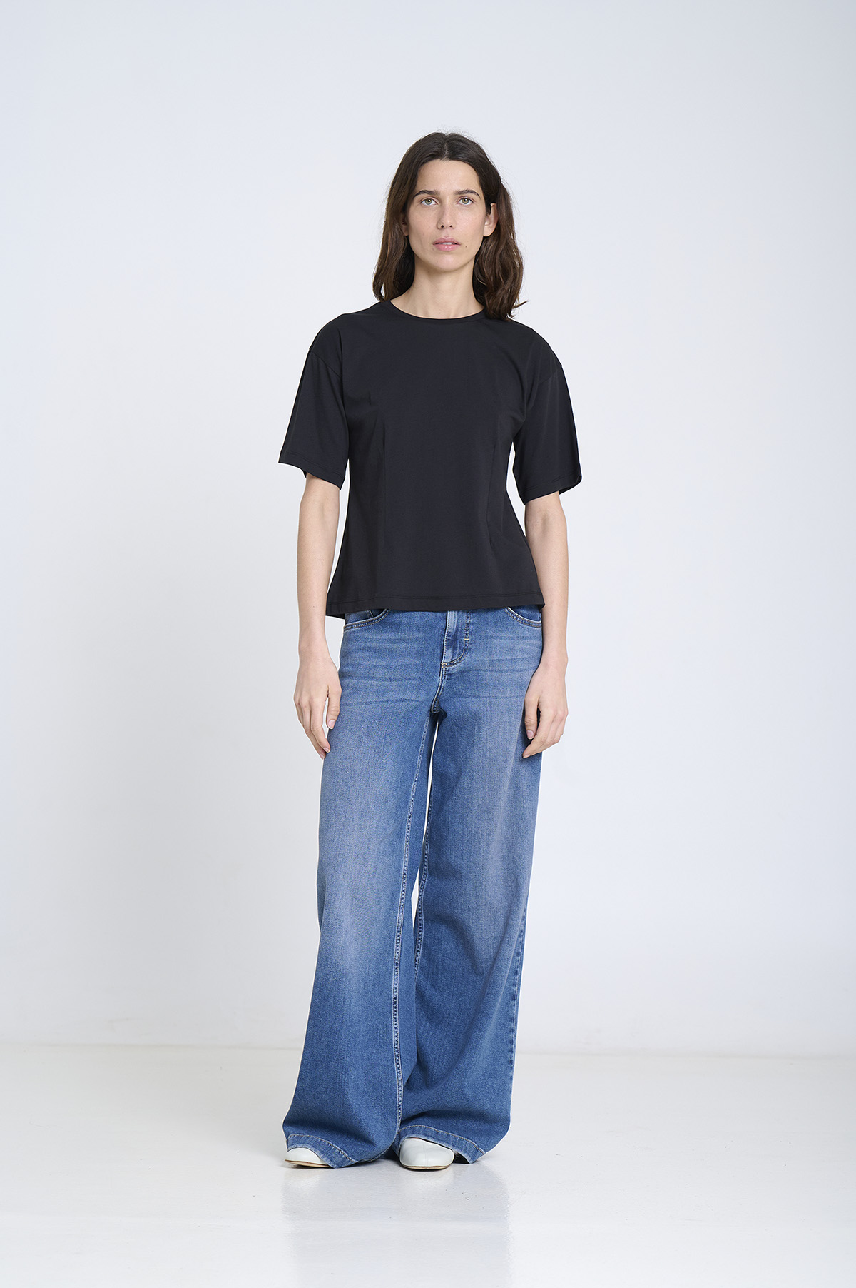 Short-Sleeve Pinched Top