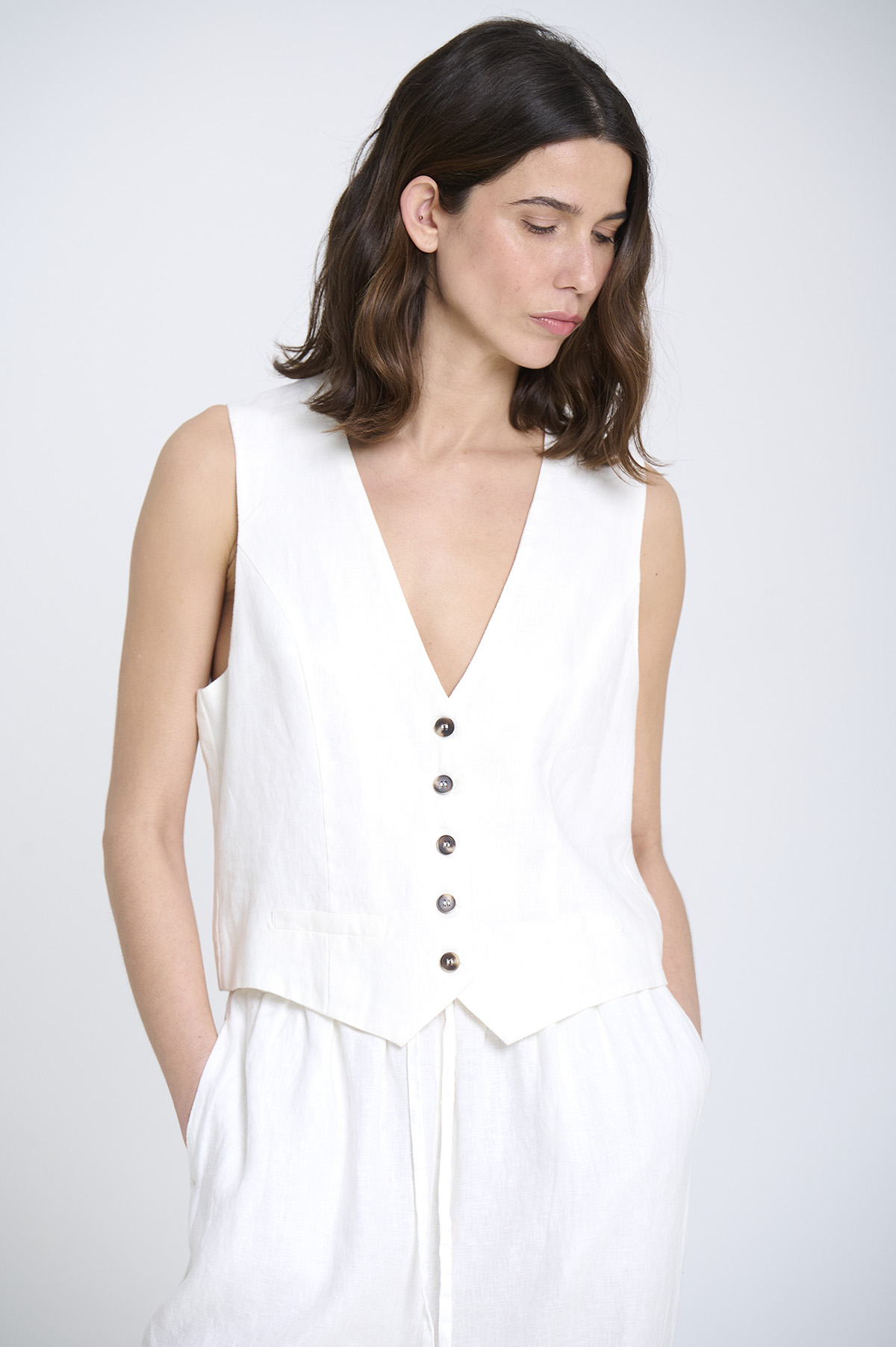 Linen waistcoat 3