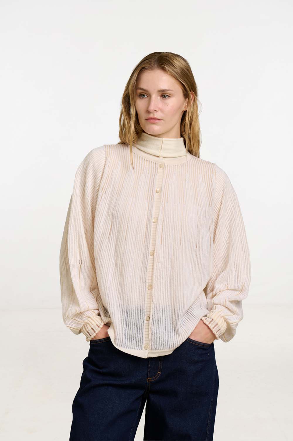Radial knit cardigan | ICONIC PIECES 2