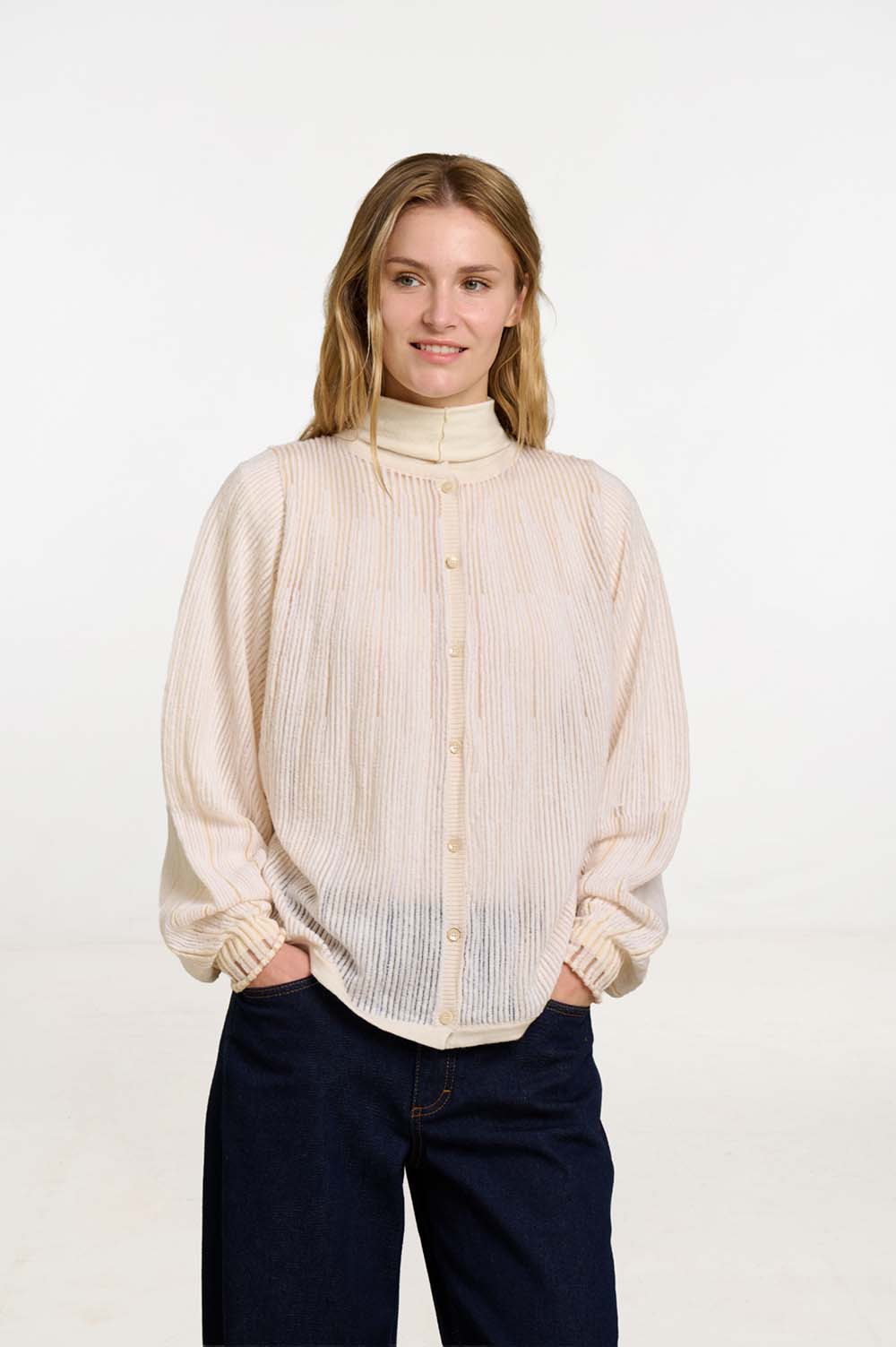 Radial knit cardigan | ICONIC PIECES 4