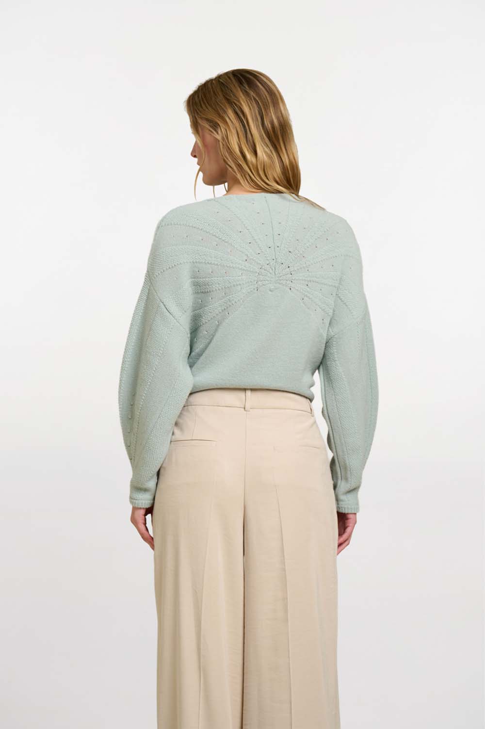 Radial knit sweater | ICONIC PIECES 5