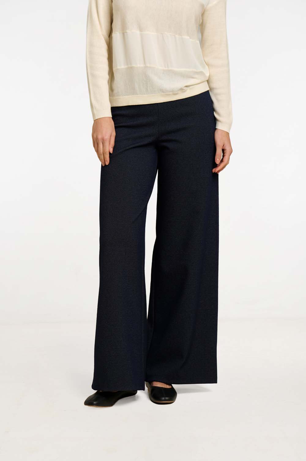 Wide-leg pants 2
