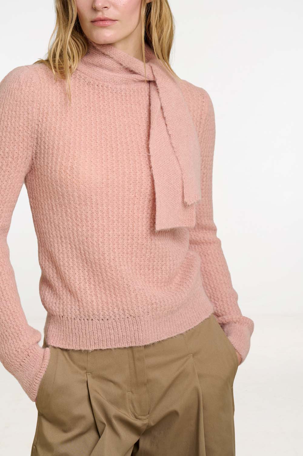 Foulard-neck sweater 3