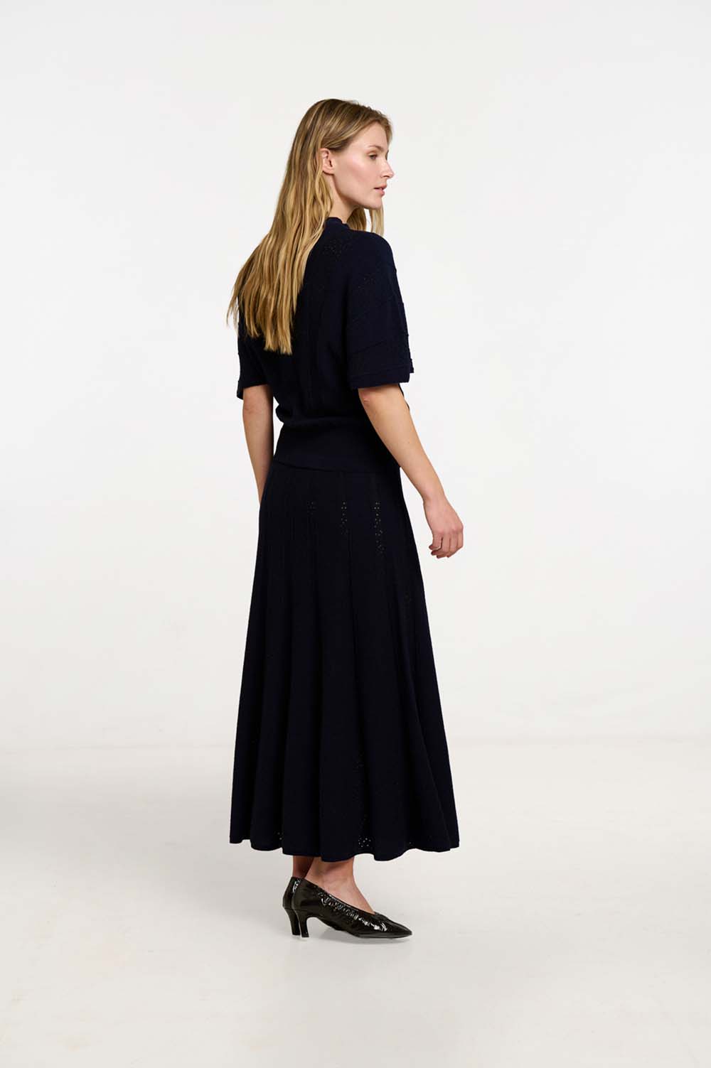 Radial knit skirt | ICONIC PIECES 4