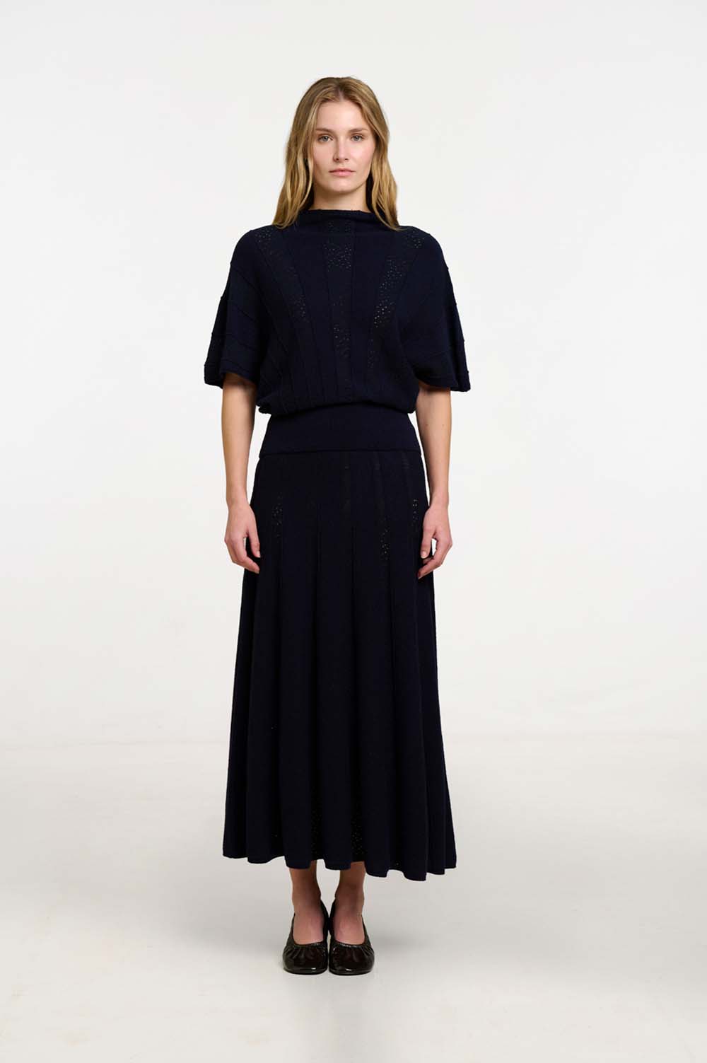 Radial knit skirt | ICONIC PIECES 1