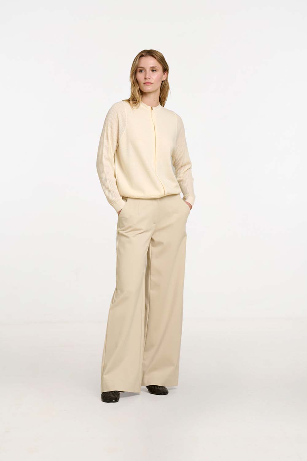 Mixed-material jacket | ICONIC PIECES 1
