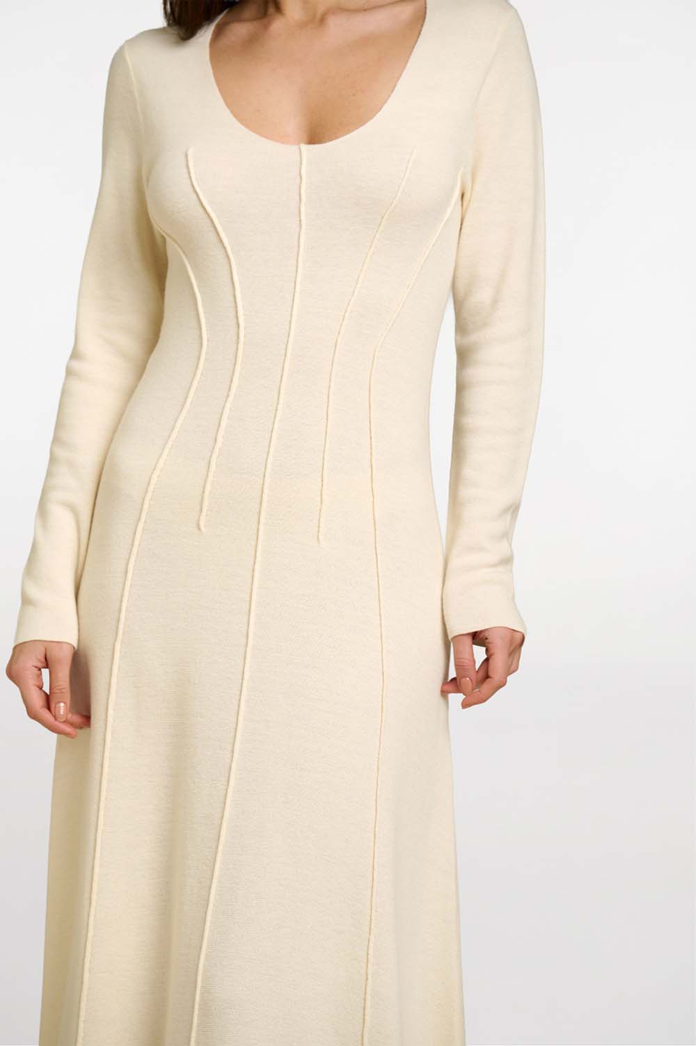 Crew neckline midi dress 2